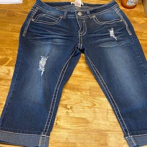 No Boundaries Dark Blue Cropped Jeans